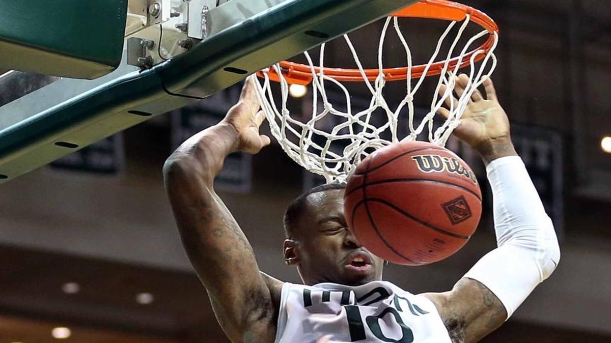 ‘I know the guys will be excited with a sold-out crowd,’ UM guard Sheldon McClellan said of hosting the Gators.