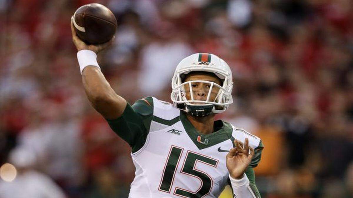 Eyes forward:  Brad Kaaya airs it out in the first half of the Canes’ game in Lincoln, Nebraska, Saturday.