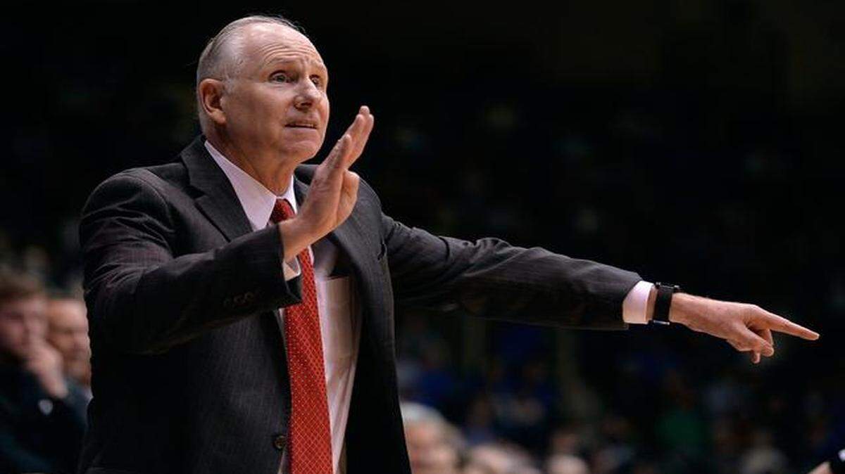 
Head coach Jim Larranaga of the Miami Hurricanes directs his team against the Duke Blue Devils during their game at Cameron Indoor Stadium on January 13, 2015 in Durham, North Carolina. 
