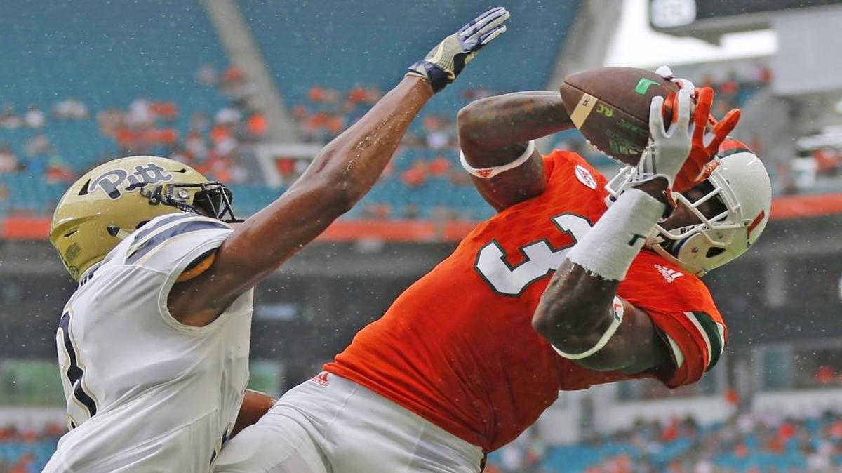 Miami Hurricanes wide receiver Stacy Coley (3) scores in the first quarter as the University of Miami hosts Pittsburgh at Hard Rock Stadium on Sat., Nov. 5, 2016.