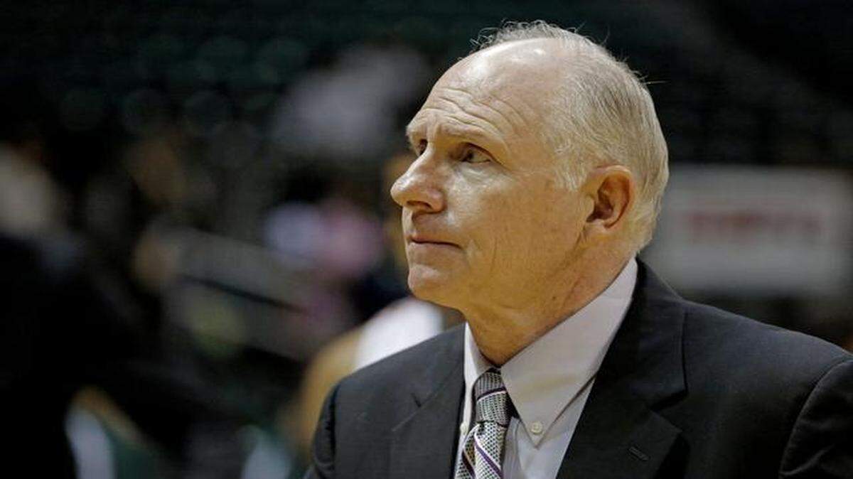 
Jim Larrañaga looks forward to having a hot dog and a pizza from street vendors. 
