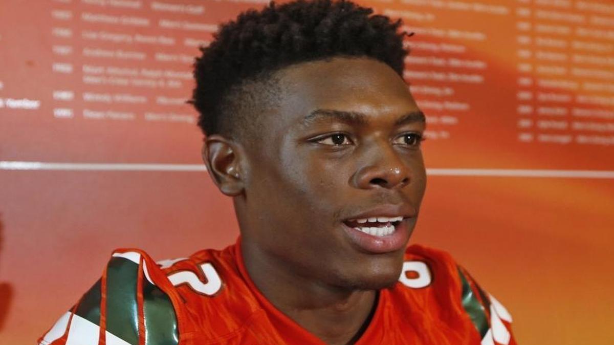 On Tuesday, Miami coach Mark Richt said split end Ahmmon Richards, a bright, speedy, freshman talent out of Wellington High who was battling Dayall Harris to start at that spot, has been hampered by turf toe.