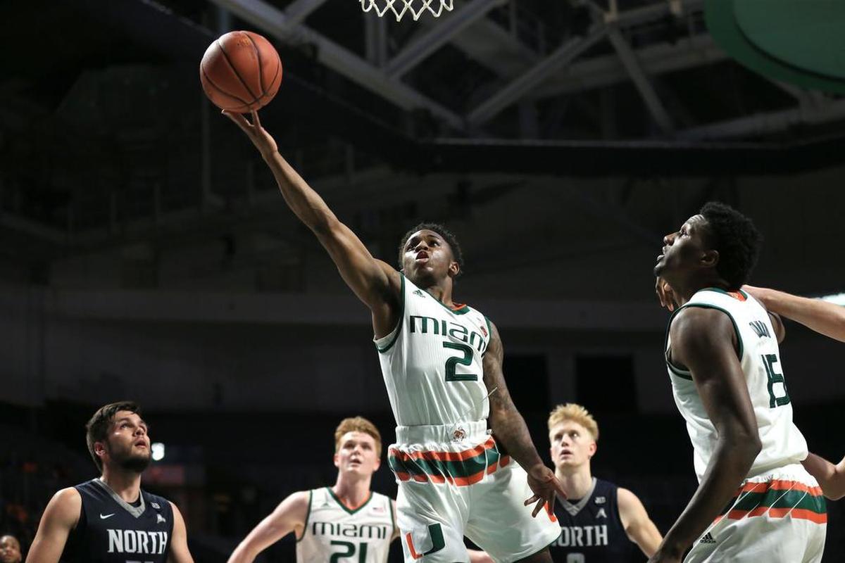 Miami Hurricanes guard Chris Lykes (2) attempts a layup against the North Florida Ospreys on Nov. 25, 2017.