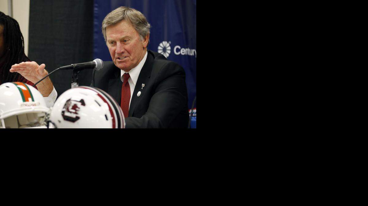 
South Carolina coach Steve Spurrier speaks during a news conference in Shreveport, La. on Dec. 26, 2014. South Carolina faces Miami in the Independence Bowl NCAA college football game on Saturday.
