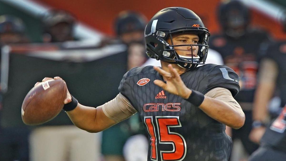 Miami Hurricanes quarterback Brad Kaaya in the third quarter as they play the Virginia Cavaliers at Sun Life Stadium in Miami Gardens, Florida, November 7, 2015.