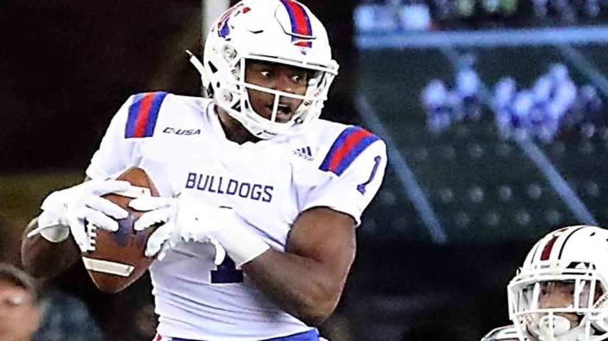 Louisiana Tech’s Carlos Henderson, left, had 12 catches for 326 yards and five touchdowns last week against UMass, and Trent Taylor also is a dangerous receiver.