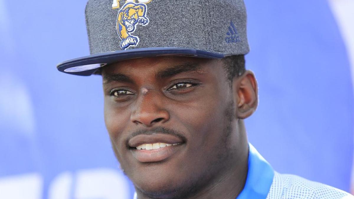 During Early National Signing Day Class 2A State champion Champagnat has Donovan Georges signing with FIU on Wed., Dec. 20, 2017.