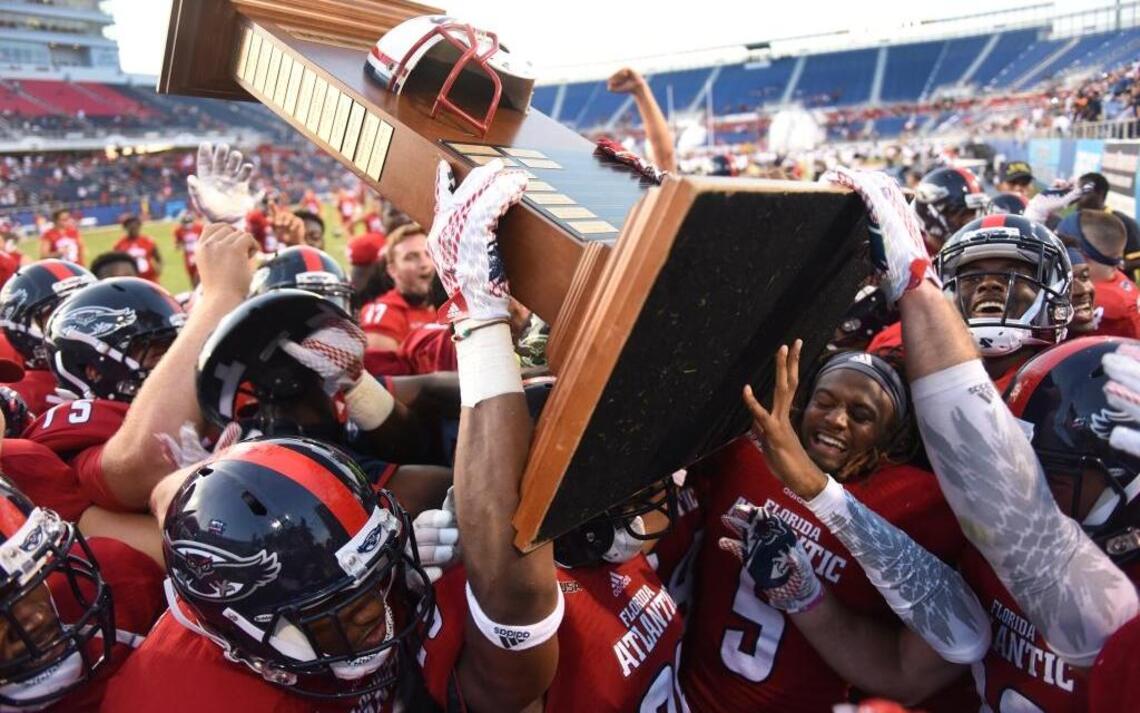 FIU drops to 4-5 with Shula Bowl loss to FAU