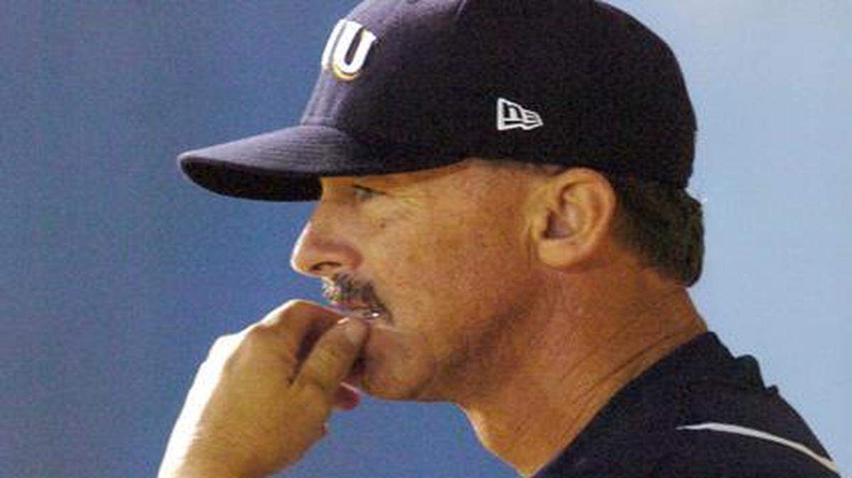 
Turtle Thomas: FIU wants more offense. 
