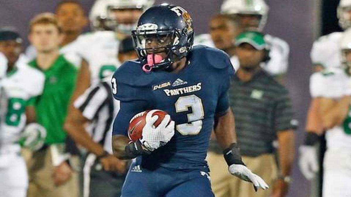 
After being the first player to win two C-USA Defensive Player of the Week awards and Special Teams Player of the Week awards, Richard Leonard was voted first team All-C-USA at cornerback and punt returner.
