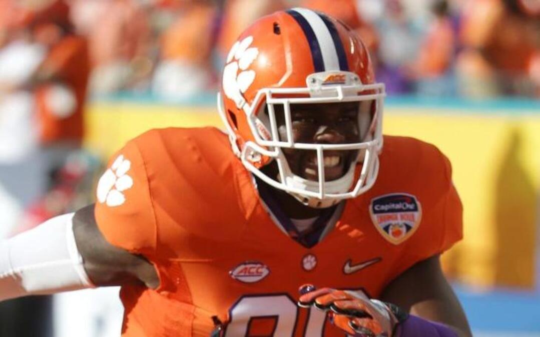 Clemson defensive end Shaq Lawson (90) warms up before the Orange Bowl NCAA college football semifinal playoff game against the Oklahoma, Thursday, Dec. 31, 2015, in Miami Gardens, Fla.