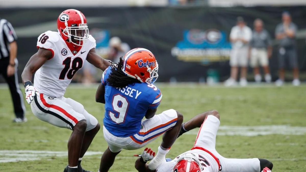 Florida’s Dre Massey expects 65 family members and friends at Saturday’s Gators-Gamecocks game.