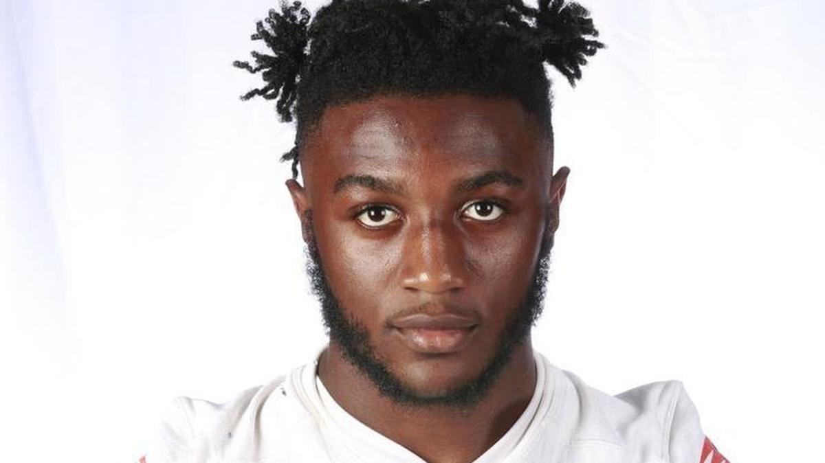 The Florida Gators announced that Randy Russell, a Carol City graduate, was diagnosed with a heart condition and won’t be able to play football anymore.