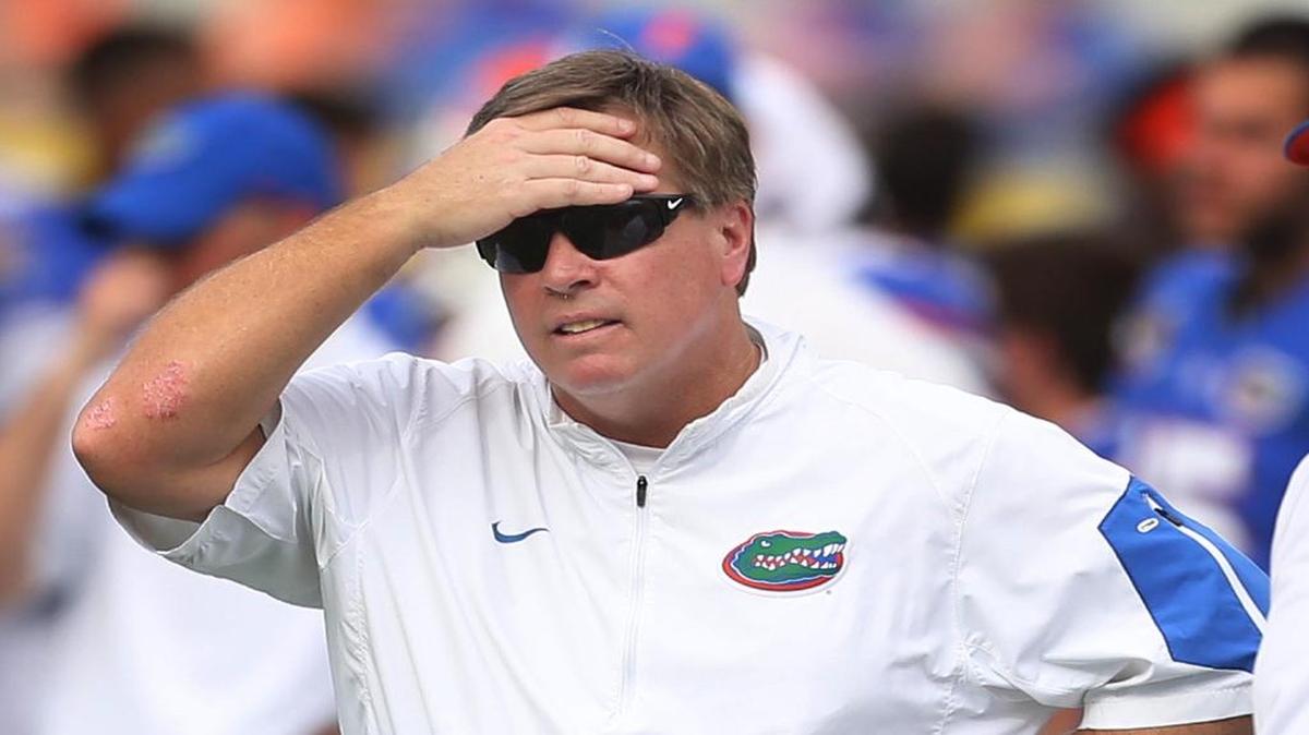 Florida head coach Jim McElwain on the sidelines against Michigan during the first half in the Buffalo Wild Wings Citrus Bowl at the Orlando Citrus Bowl in Orlando, Fla., on Friday, Jan. 1, 2016.