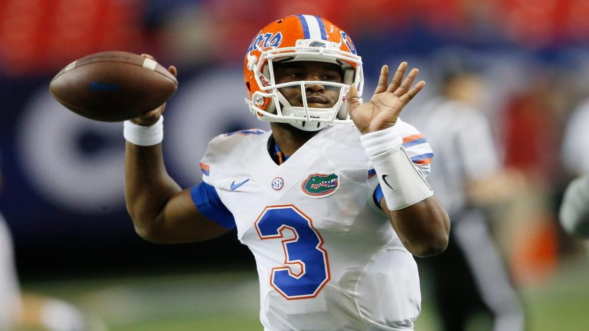 Florida quarterback Treon Harris (3) warms up before the first half of the Southeastern Conference championship NCAA college football game between Alabama and Florida, Saturday, Dec. 5, 2015, in Atlanta.