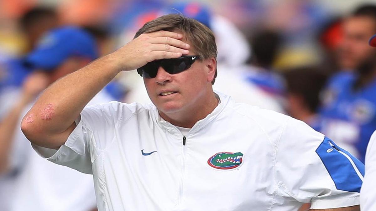 Florida head coach Jim McElwain on the sidelines against Michigan during the first half in the Buffalo Wild Wings Citrus Bowl at the Orlando Citrus Bowl in Orlando on Jan. 1, 2016.