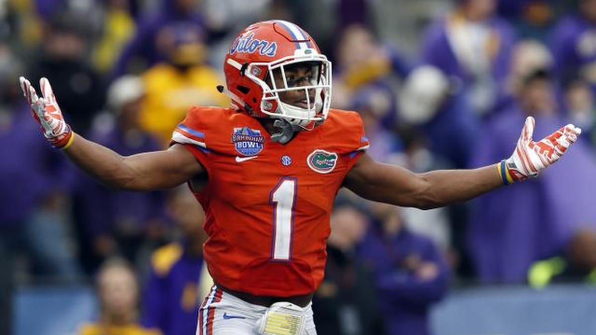 Florida defensive back Vernon Hargreaves (1) celebrates after he intercepted a pass to secure their 28-20 over East Caroline late in the second half of the Birmingham Bowl NCAA college football game, Saturday, Jan. 3, 2015, in Birmingham, Ala.