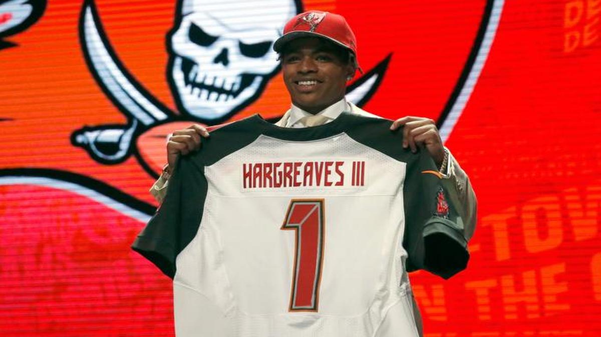 Vernon Hargreaves III shows off the jersey of his hometown Tampa Bay Buccaneers on Thursday night.