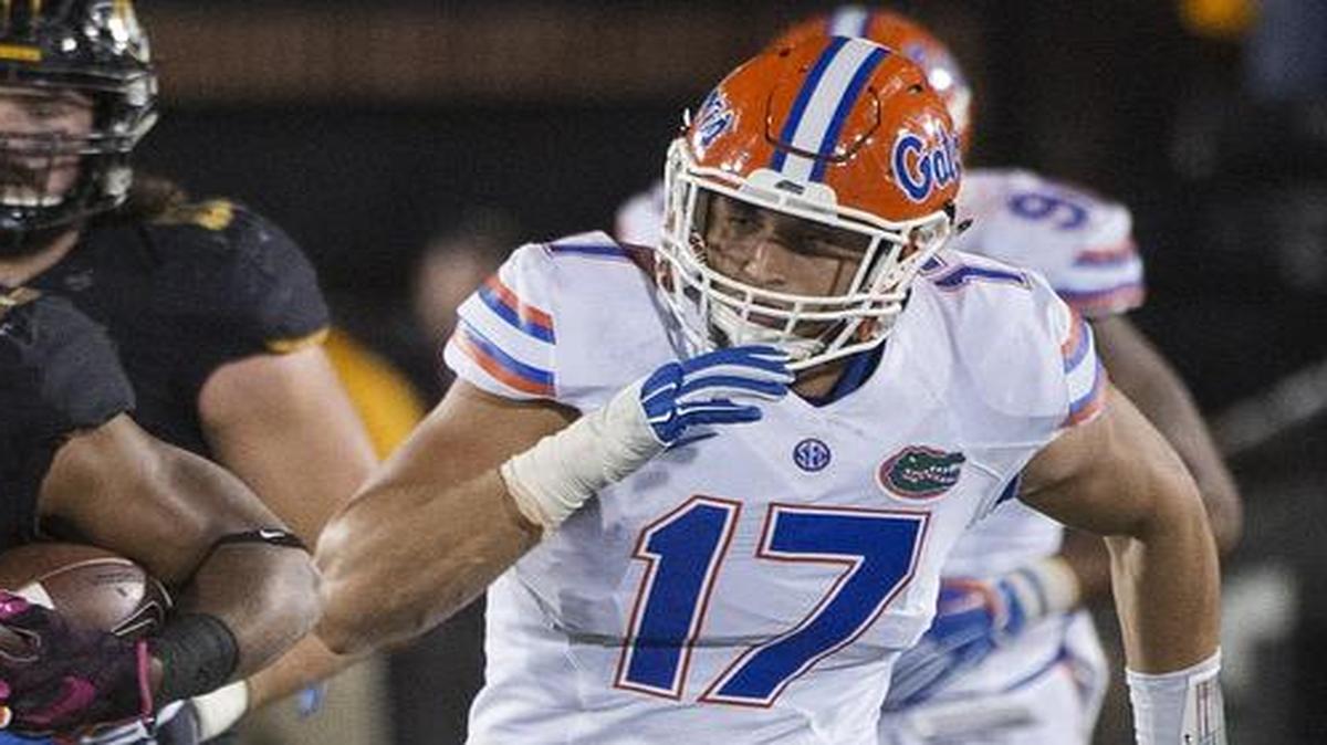 Jordan Sherit (17) will have to sit out the first half of the South Carolina game for a helmet-to-helmet penalty.