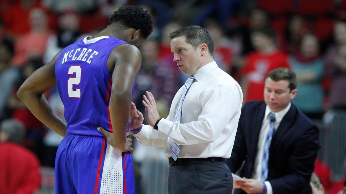 
Louisiana Tech's head coach Michael White talks with Erik McCree (2) during the second half of N.C. State's 73-65 victory over Louisiana Tech at the PNC Arena in Raleigh, N.C., Tuesday, Dec. 23, 2014.
