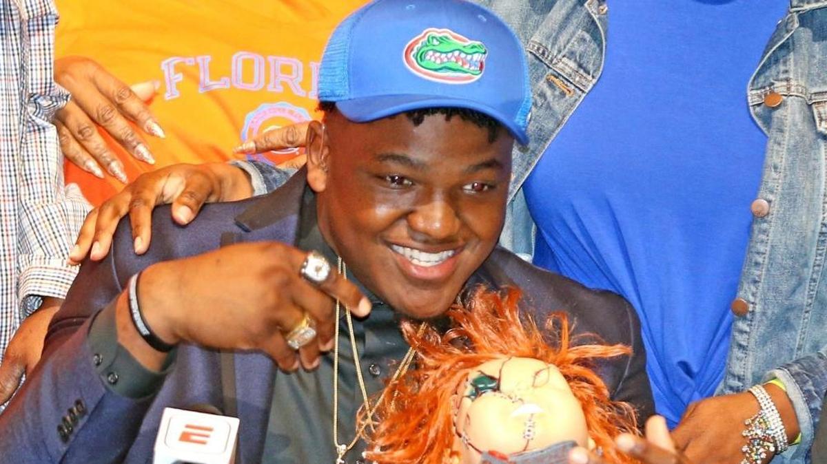 American Heritage HS football player Andrew Chatfield commits to the University of Florida at the National Signing Day ceremony at American Heritage HS, Feb. 7, 2018.
