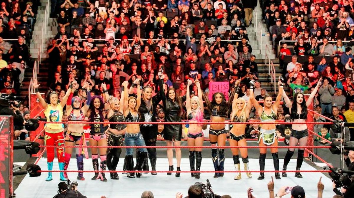 WWE Chief Brand Officer Stephanie McMahon announced on Monday Night Raw on Dec. 18 that the WWE Royal Rumble on Sunday, Jan. 28 will feature the first women’s Royal Rumble match with the winner getting a title shot at WrestleMania 34.