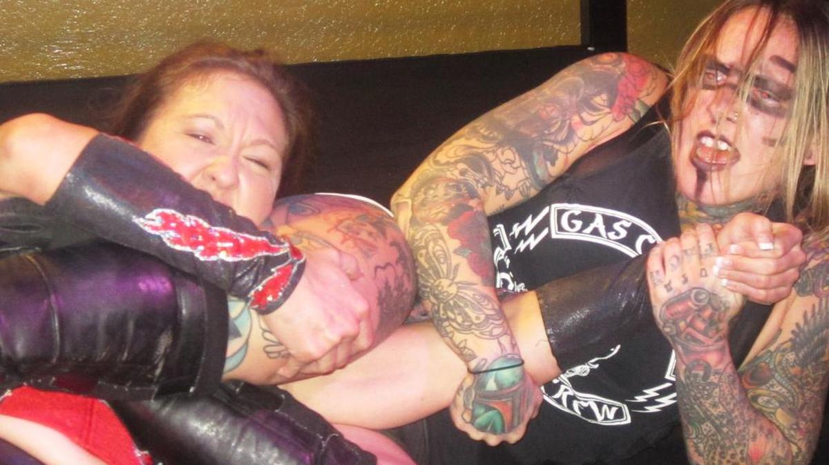 Wrestling legend Malia Hosaka (left) against Lindsay Snow of the Gas Chamber Wrecking Crew during a women’s wrestling show at the Knockout Room in Fort Lauderdale/Sunrise. The Knockout Room will host another women’s wrestling show on Sunday, July 16.