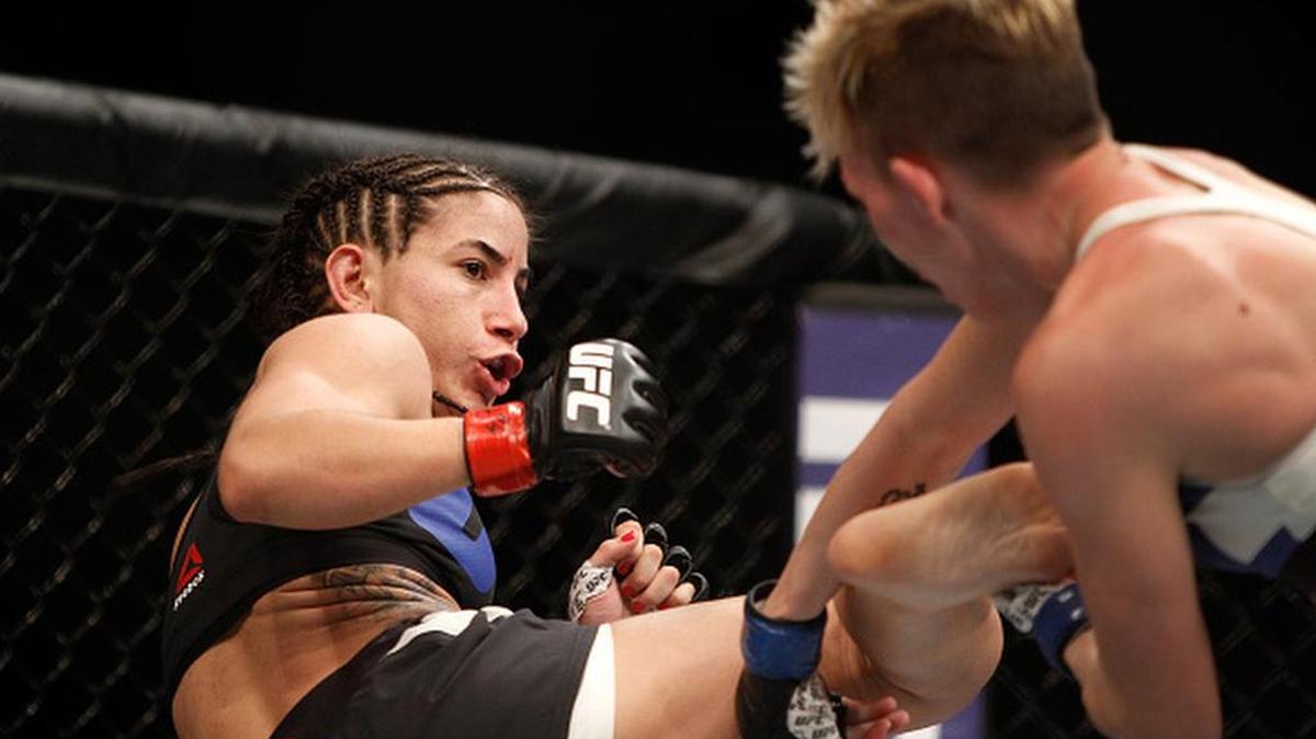 Tecia The Tiny Tornado Torres kicks at Jocelyn Jones-Lybarger in a strawweight fight during UFC 194 at MGM Grand Garden Arena on Dec. 12, 2015 in Las Vegas. Torres (7-1) fights Bec Rawlings (7-5) at UFC Fight Night Houston on Saturday, Feb. 4 at the Toyota Center.