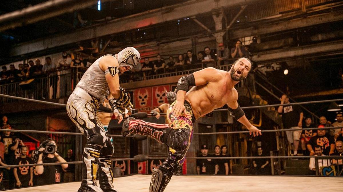 “Lucha Underground” -- El Rey Network’s exhilarating, lucha libre wrestling series from Emmy Award-winning producer Mark Burnett, MGM, Robert Rodriguez and FactoryMade Ventures -- is delivering an all-new, 40-episode, third season, which continues 8 p.m. ET Wednesday, Sept. 21.