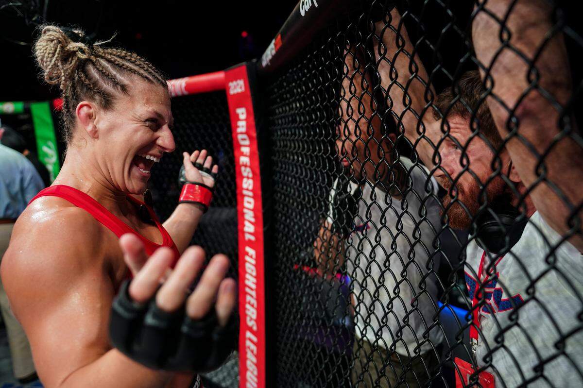 ATLANTIC CITY, NJ - JUNE 25: Kayla Harrison and Cindy Dandois in a lightweight fight during PFL 6 at the Ocean Casino Resort on June 25, in Atlantic City, New Jersey. (Cooper Neill / PFL)
