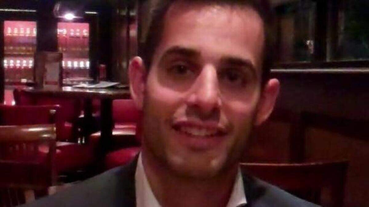 
Chris Van Vliet, one of South Florida’s newest reporters, is the entertainment reporter for WSVN and Deco Drive on Ch.7, a FOX affiliate in the South Florida television market. He is not only talking to all the major television and movie stars, but he’s also interviewing the superstars of WWE. A longtime wrestling fan who grew up in Canada, Van Vliet (@ChrisVanVliet) is attending WWE’s WrestleMania 31 on Sunday, March 29, 2015 from Levi’s Stadium, home of the San Francisco 49ers. Deco Drive is 7:30 p.m. weekdays on WSVN Ch.7.
