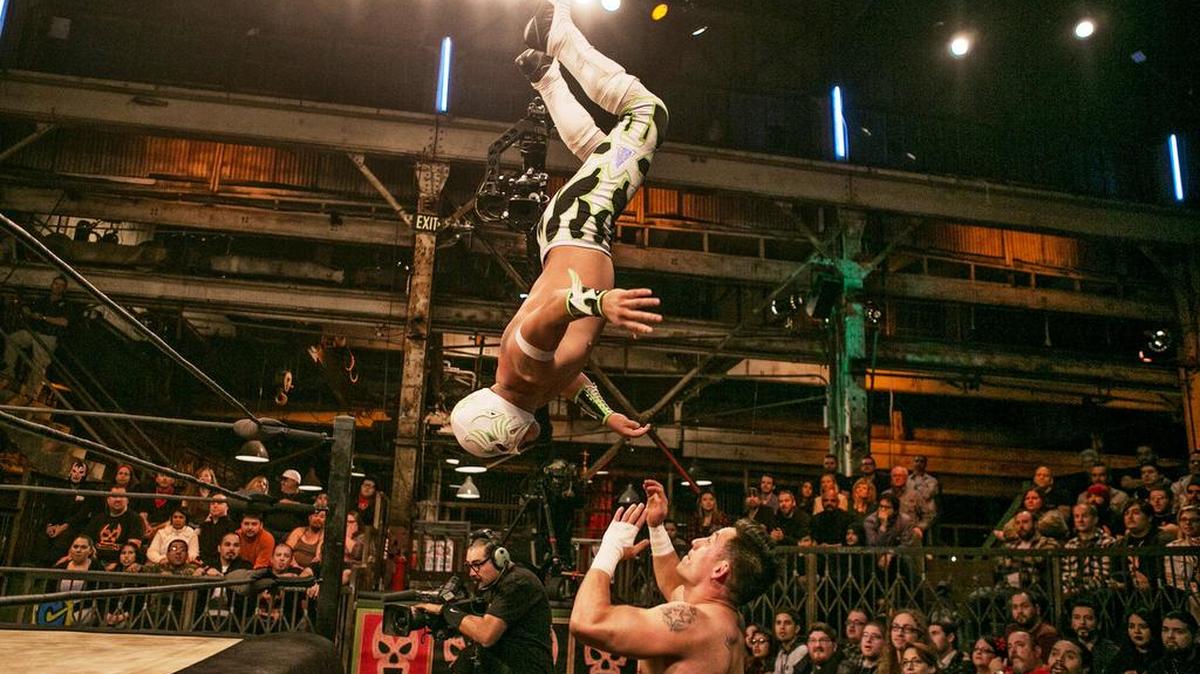 One-hour episodes of the lucha libre wrestling series ‘Lucha Underground’ is presented from Emmy Award-winning producer Mark Burnett at 8 p.m. EST/PST each Wednesday on El Rey Network.