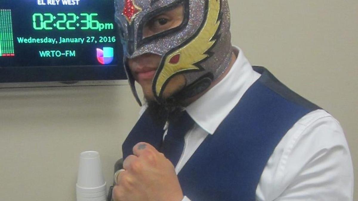 “Lucha Underground” with former WWE superstar Rey Mysterio drop kicks-off season two on Wednesday, January 27 at 8 p.m. ET/PT on El Rey Network. Mysterio, a AAA Hall of Famer, visited Univision Studios in Miami on Wednesday, Jan. 27, promoting the action-packed weekly series.