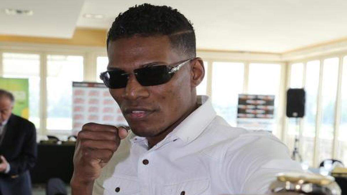 
“I have worked hard for this fight, and I’m focused and ready,” Breidis Prescott said during a news conference Monday, March 23, 2015 at Hialeah Park.
