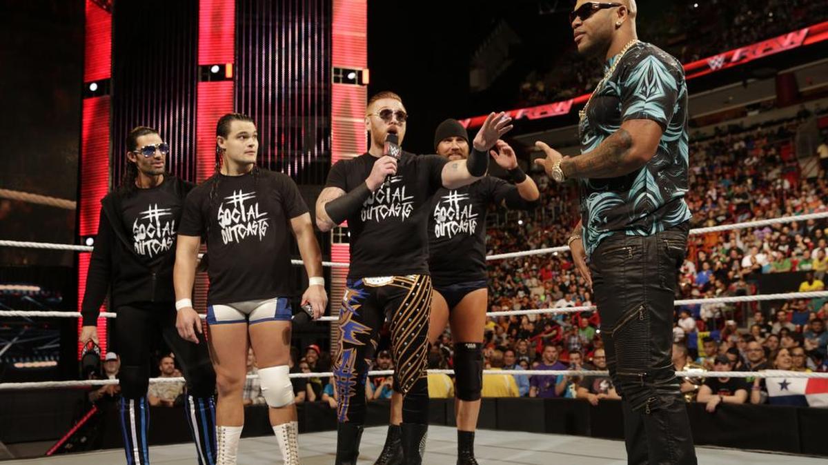 Miami’s own acclaimed recording artist Flo Rida returned home to accept the challenge of The Social Outcasts (Curtis Axel, Bo Dallas, Adam Rose, Heath Slater) for a rap battle. Bo Rida vs. Flo Rida was one of the highlights of WWE Monday Night Raw on Jan. 25 at the AmericanAirlines Arena in Miami.