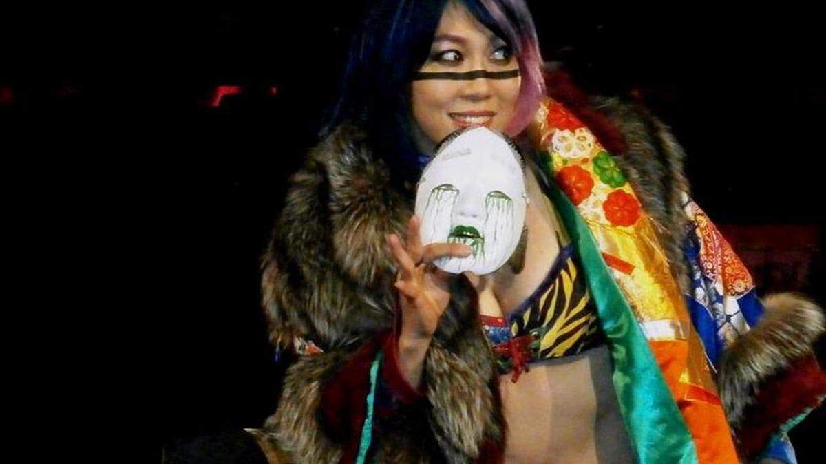 WWE Superstar Asuka made history by winning the inaugural Women’s Royal Rumble during the WWE Royal Rumble on Sunday, Jan. 28 from the Wells Fargo Center in Philadelphia.