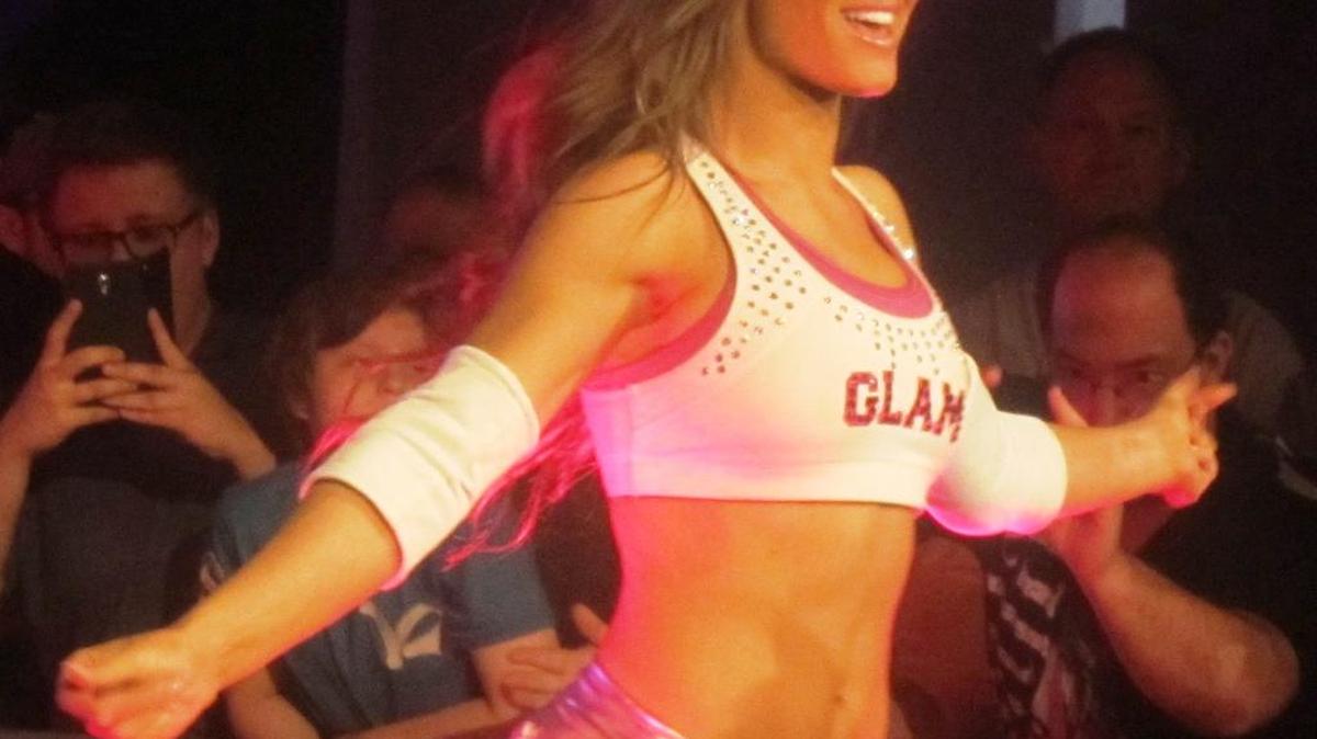 
Brooke on TNA Impact Wrestling on Destination America.
