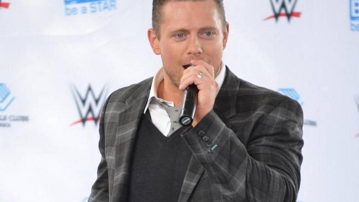 The Miz is an excellent spokesman for WWE. Whether it’s at the Be a STAR anti-bullying rallies or WrestleMania Axxess, the A-lister knows how to light up a room. It’s Miz See TV as he battles for the Intercontinental title in a ladder match at WrestleMania 32 on Sunday, April 3 at AT&T Stadium in Arlington, near Dallas.