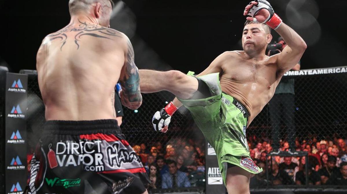 Ricky Palacios (right) vs. Chris Avila added to Combate Clasico MMA on Thursday, July 27 at Mana Wynwood in Miami.