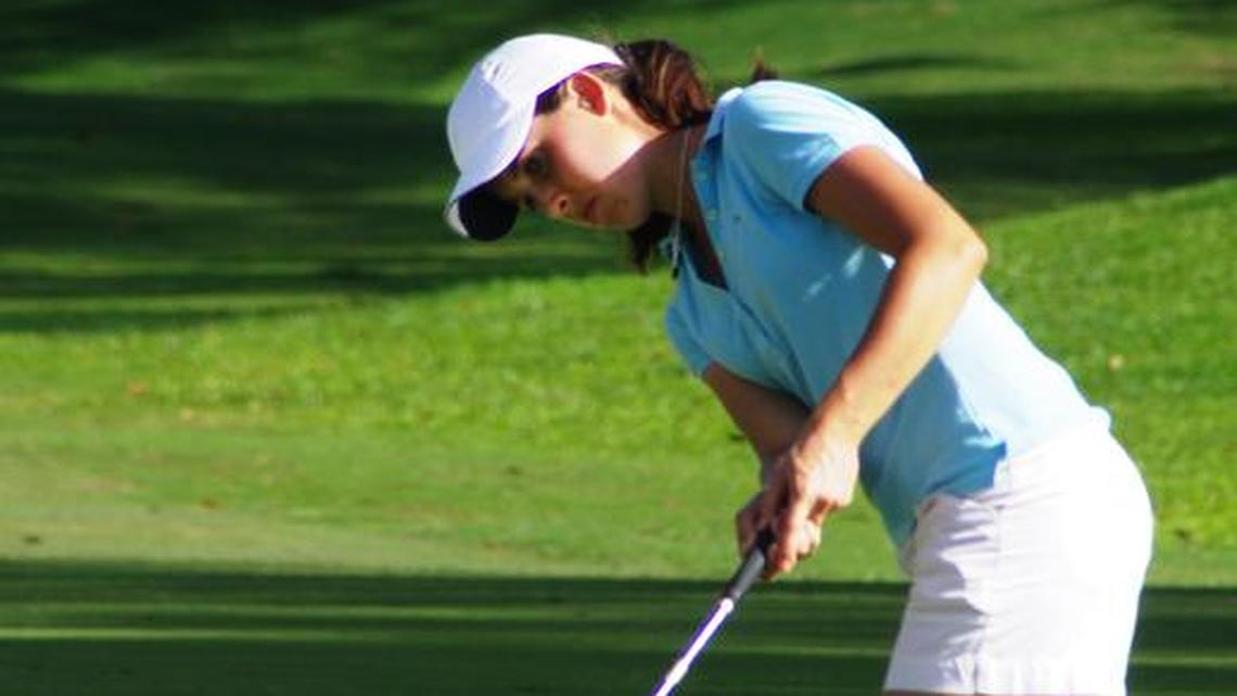 Albane Valenzuela, seen rolling a putt on Tuesday, has shot a consistent 70-70-71 through three rounds.