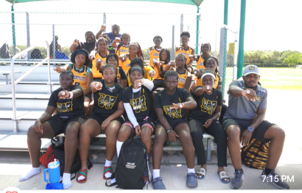 The Liberty City Warriors (with Edison High School athletes) won the Girls’ High School Division of the G2W Sportz Flag Football Tournament at Flamingo Park in Cooper City.