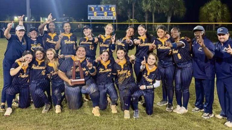 Palmer Trinity softball wins districts. Plus more softball, region volleyball, basketball