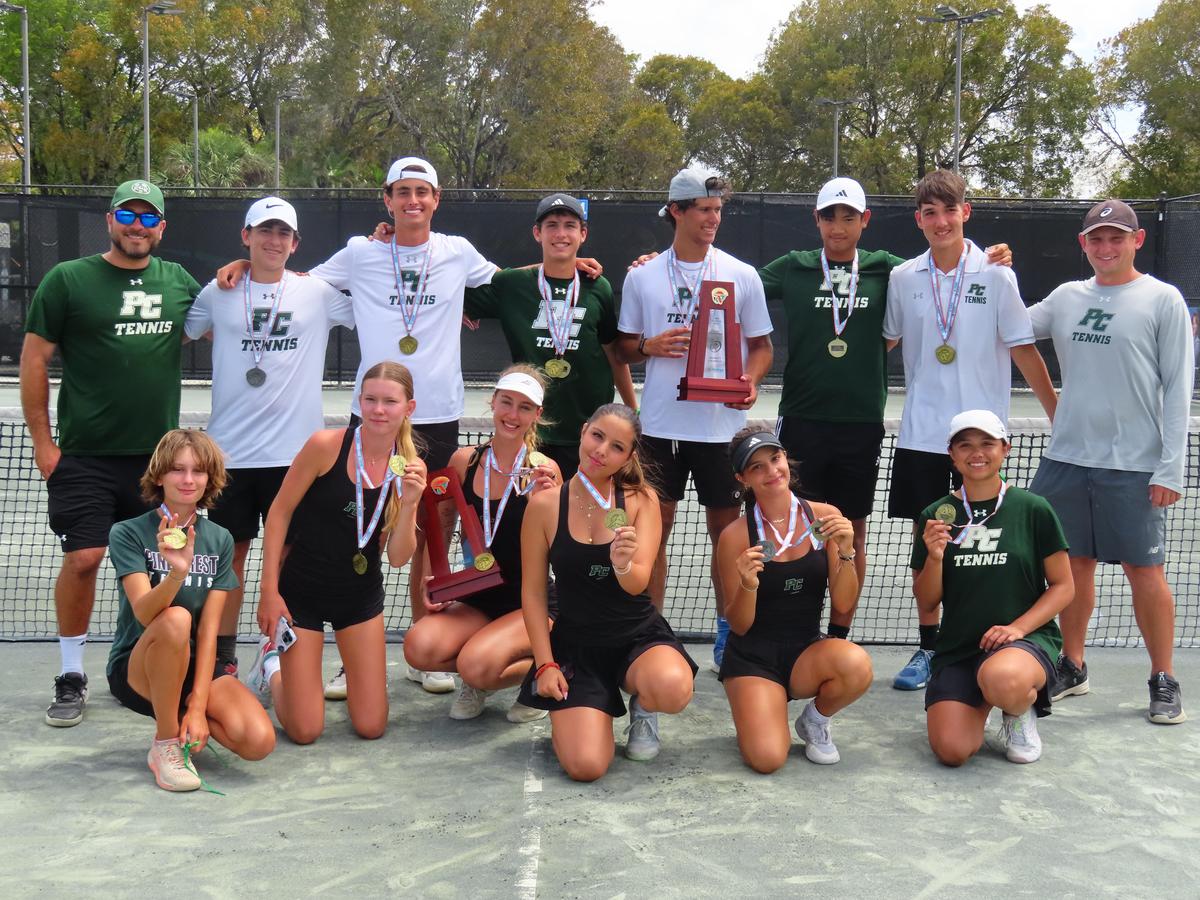 Pine Crest swept the boys’ and girls’ team titles at districts.