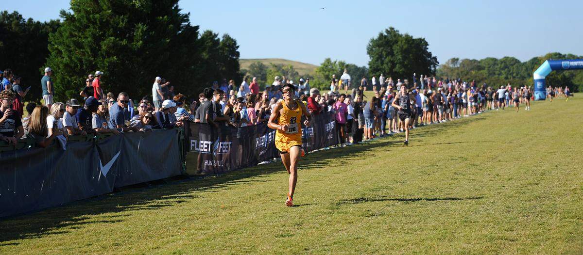 Belen Jesuit junior Marcelo Mantecon won the Southern Showcase Invitational in Huntsville, Alabama.
