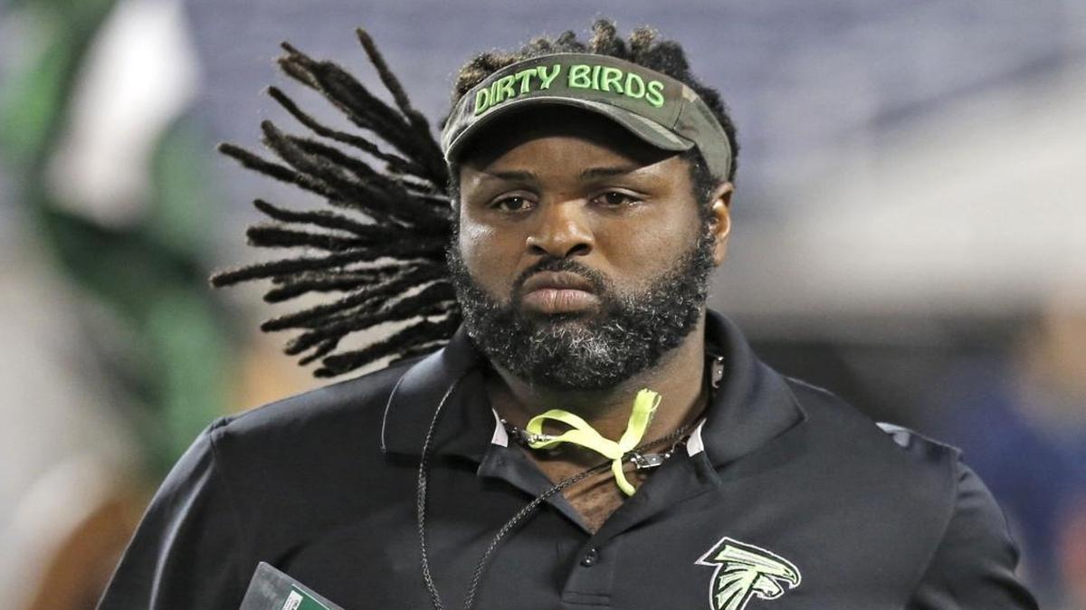 Devin Bush Sr. will assume a role as a defensive analyst at the University of Michigan, according to a report by 247Sports.com.