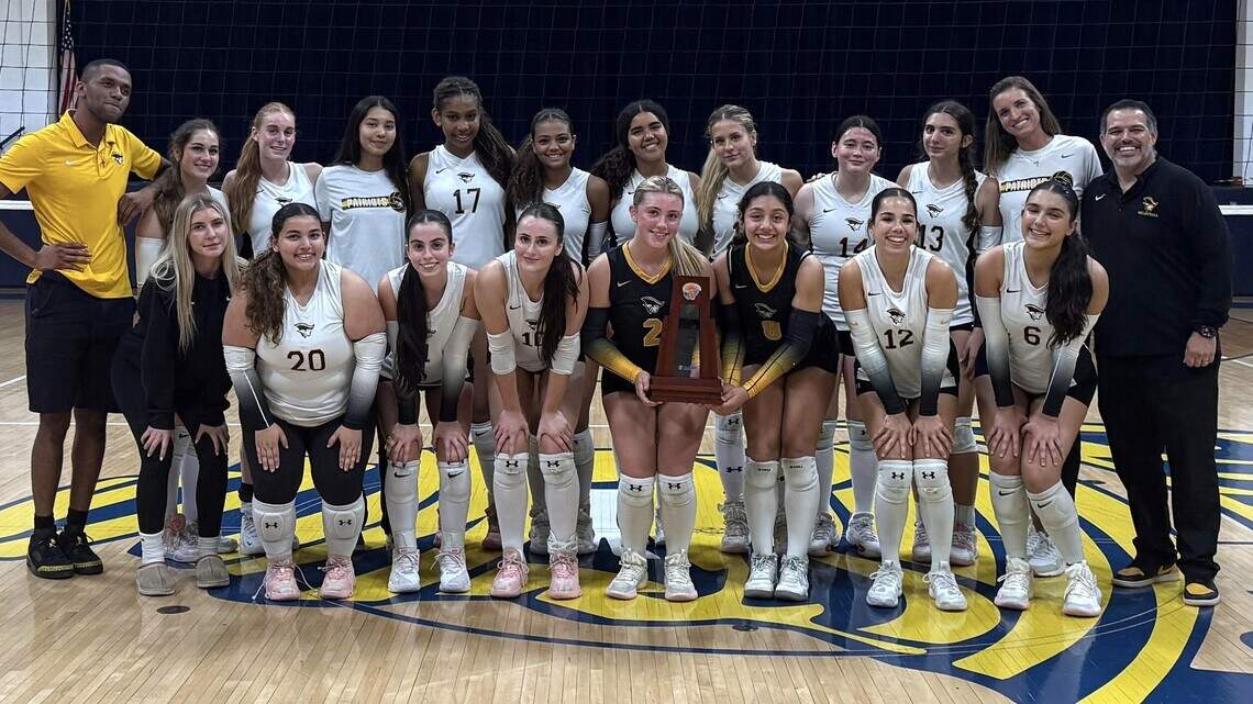 Heritage sets volleyball mark with title. Other district champs, Broward HOF, Miami football and more