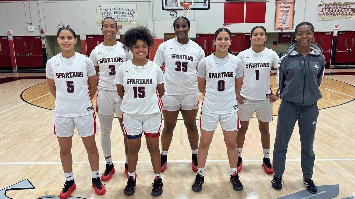 The Miami Southridge girls’ basketball team.