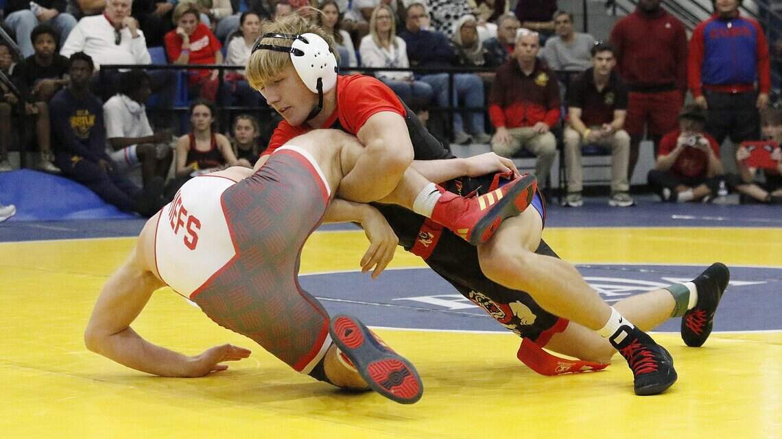 South Broward’s Kyryianenko, Mater Lakes Academy’s Perez win at wrestling nationals. Plus track