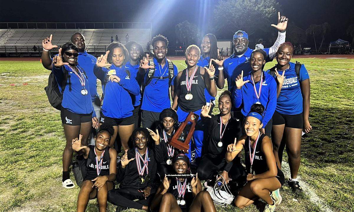 The Fort Lauderdale girls’ track team won a district title.