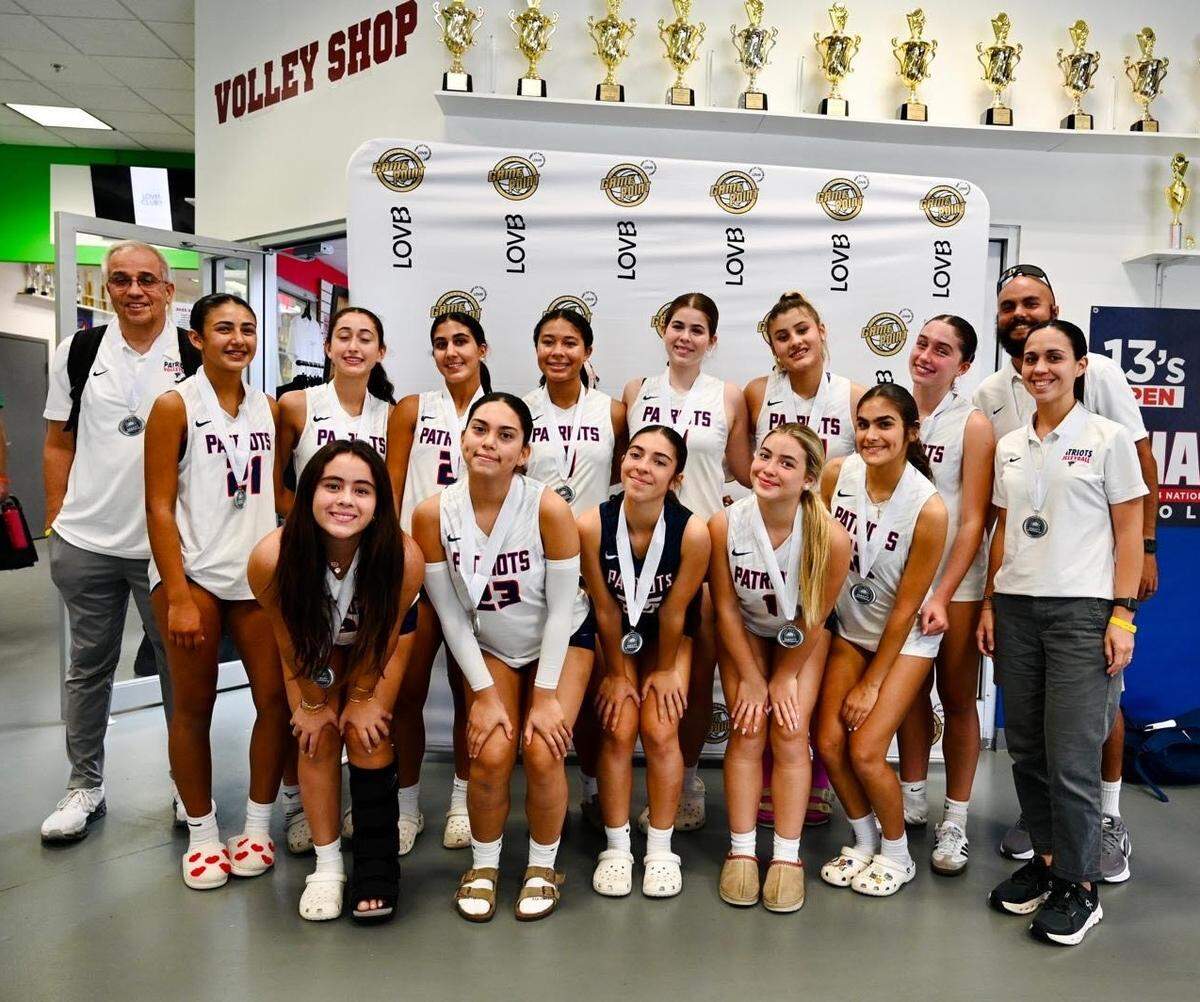 The Florida Christian School girls’ volleyball team won a silver medal at the Lake Howell Varsity Invitational in Winter Park.